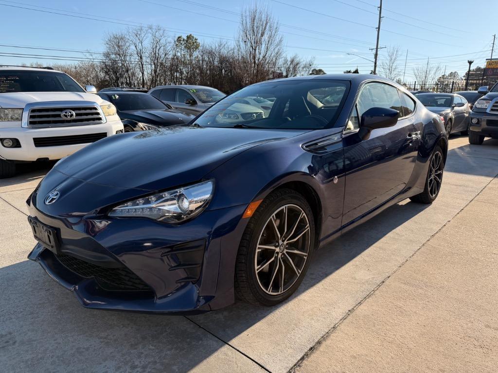 2017 Toyota 86 - $16,950