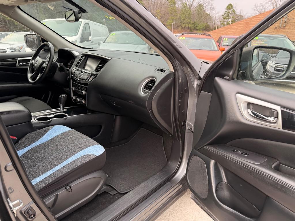 2020 Nissan Pathfinder - $12,950