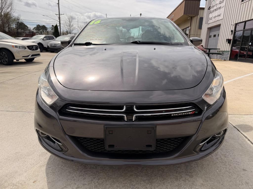 2016 Dodge Dart - $7,950