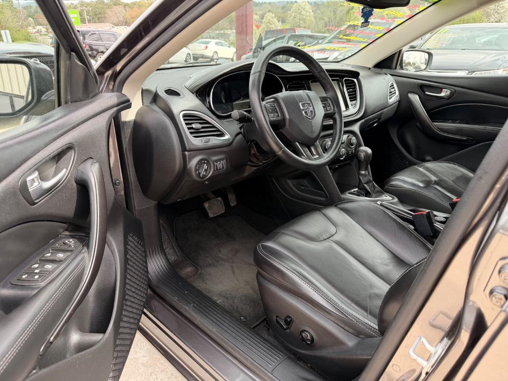 2016 Dodge Dart - $7,950