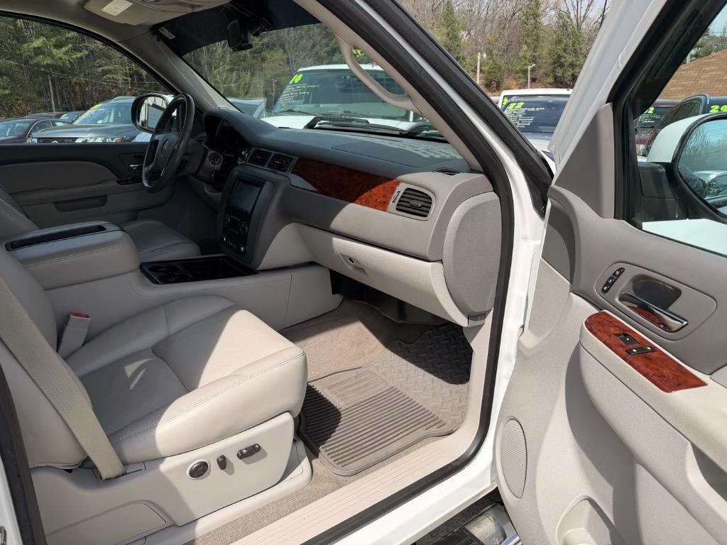 2013 GMC Sierra - $17,950
