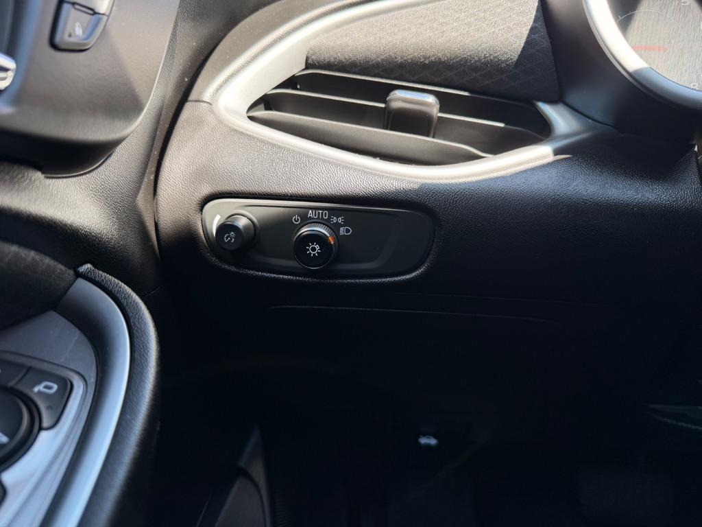 2023 Chevrolet Malibu - $12,950