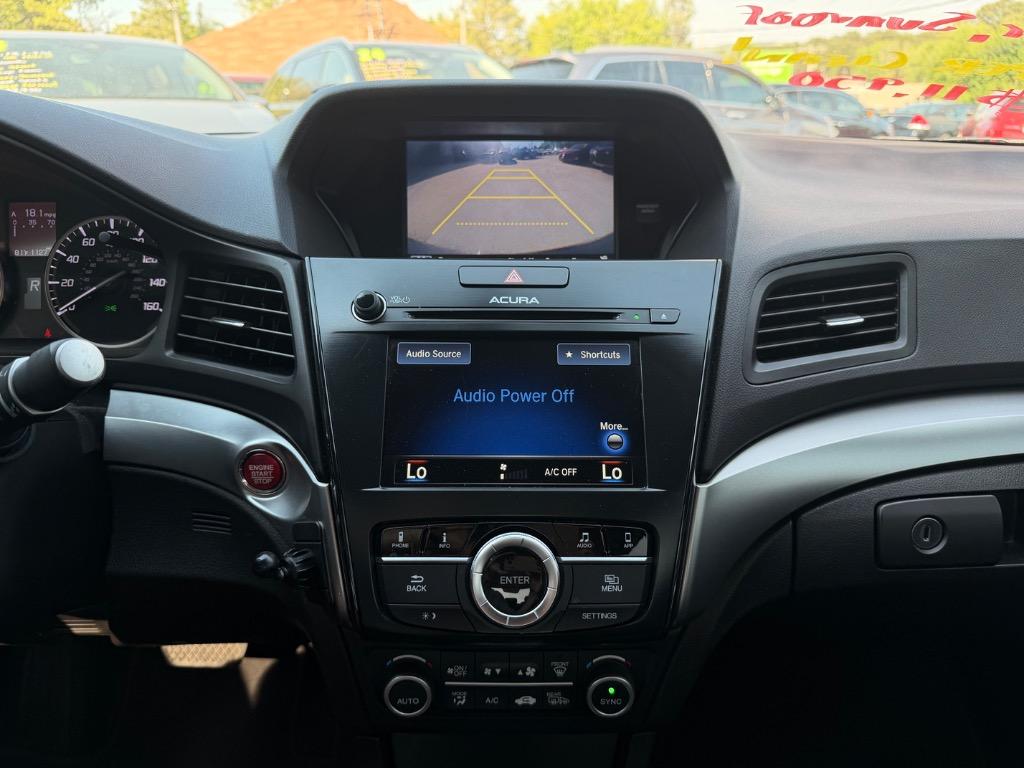 2016 Acura ILX - $10,950