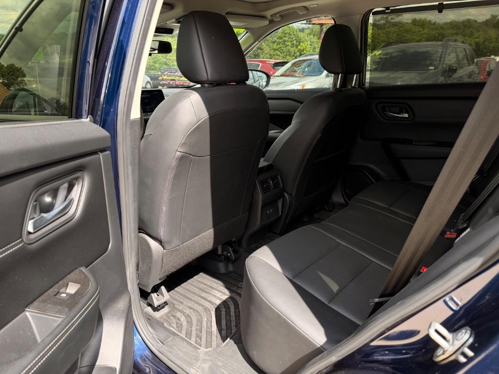2024 Nissan Rogue - $16,950