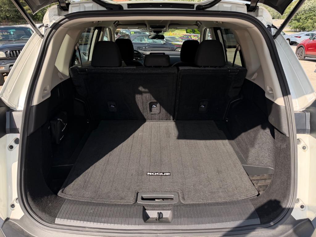 2023 Nissan Rogue - $14,950