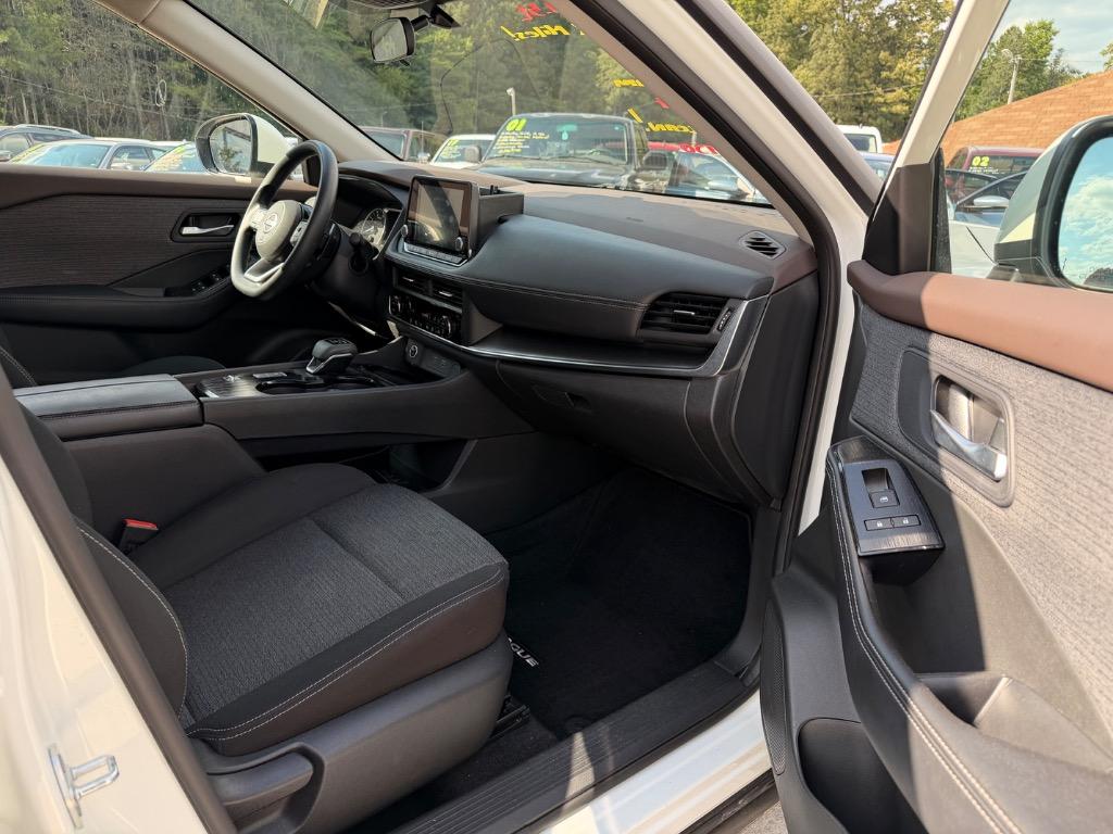 2023 Nissan Rogue - $14,950