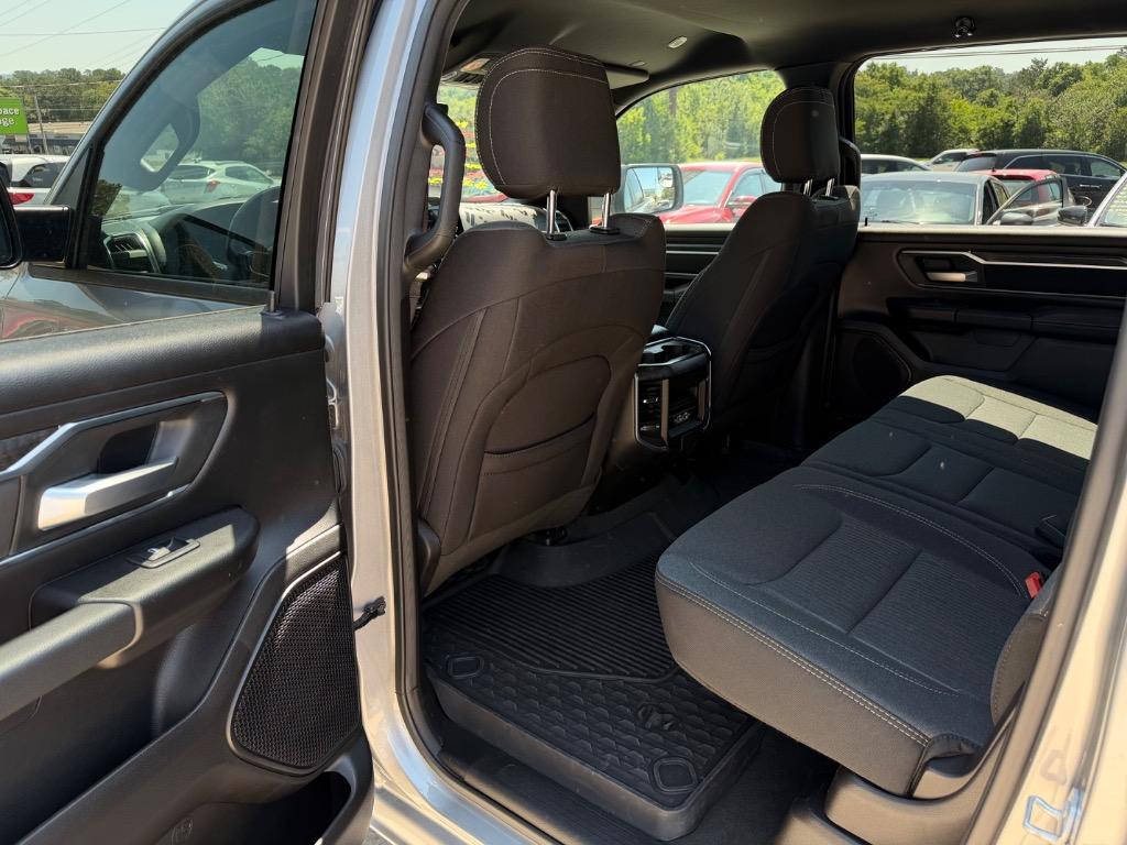 2024 Ram 1500 Bighorn Crewcab - $27,950