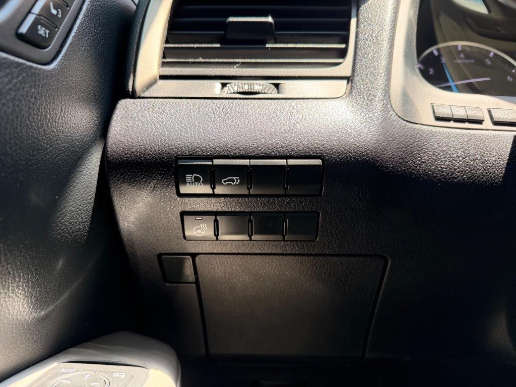 2019 Lexus RX - $30,950