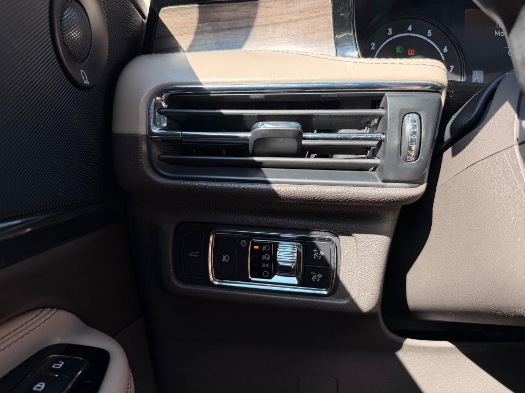 2020 Lincoln Corsair - $18,950