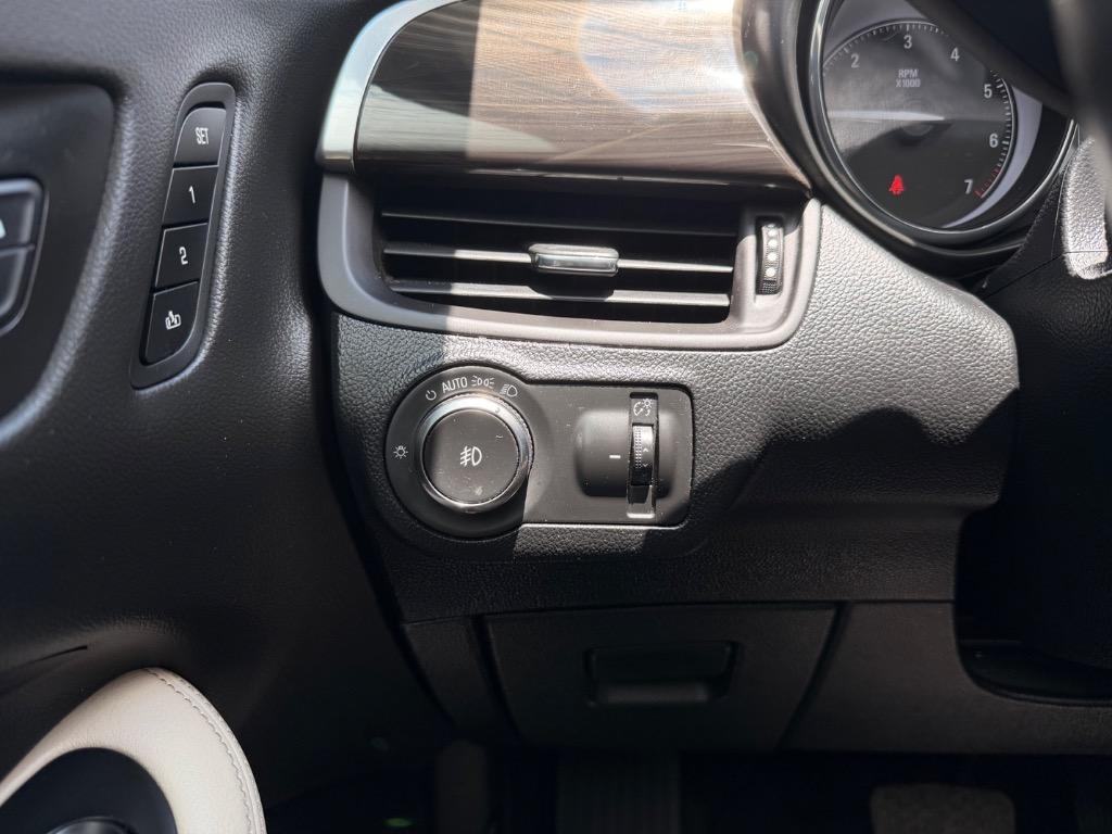 2019 Buick Envision - $17,950