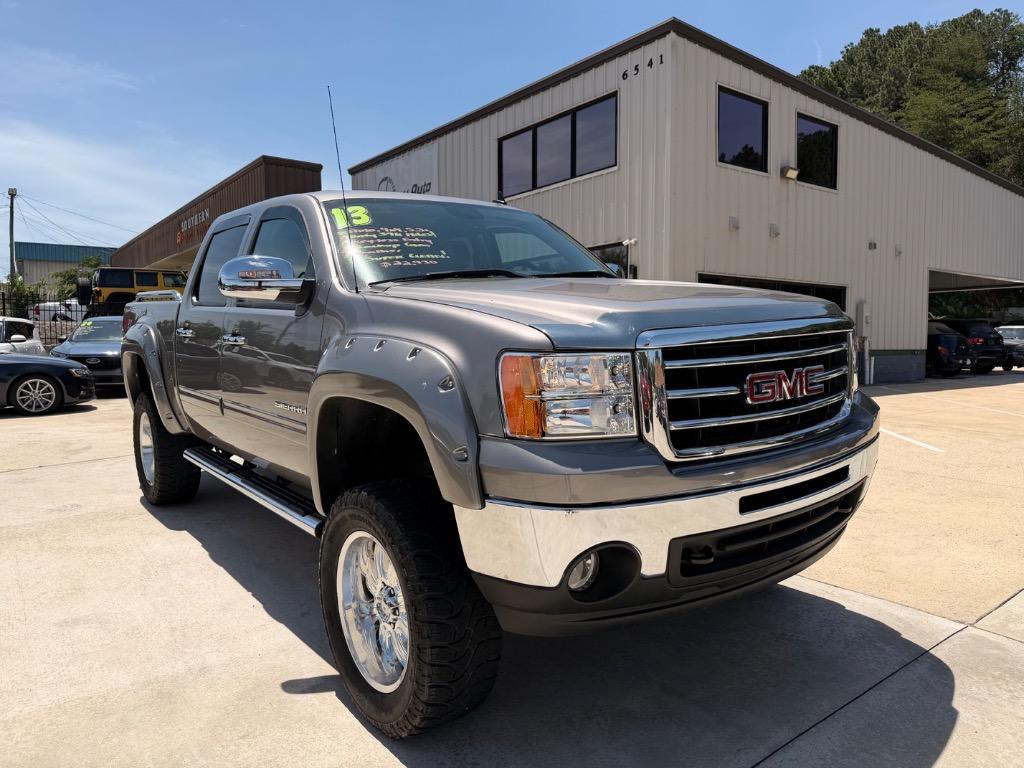 2013 GMC Sierra - $19,950