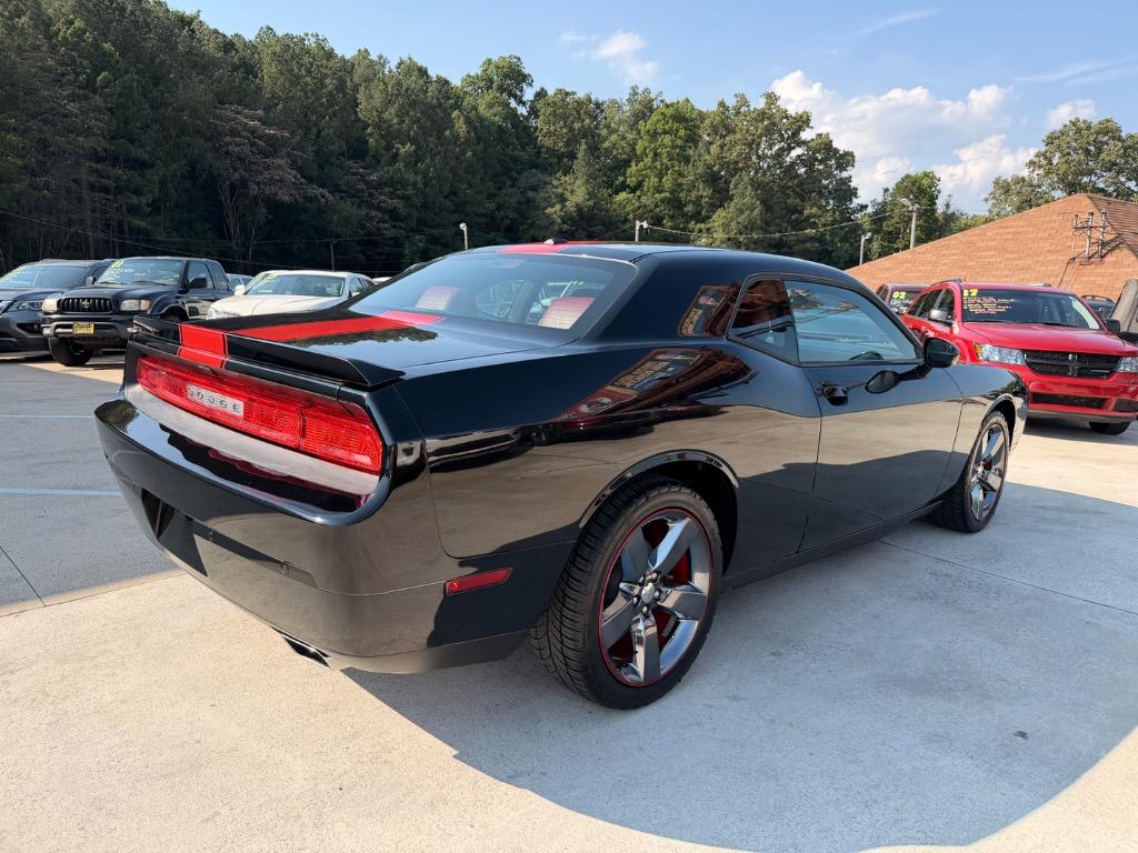 2014 Dodge Challenger - $13,500