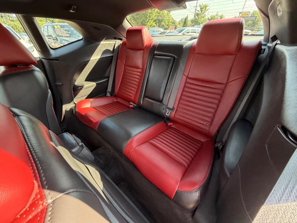 2014 Dodge Challenger - $13,500
