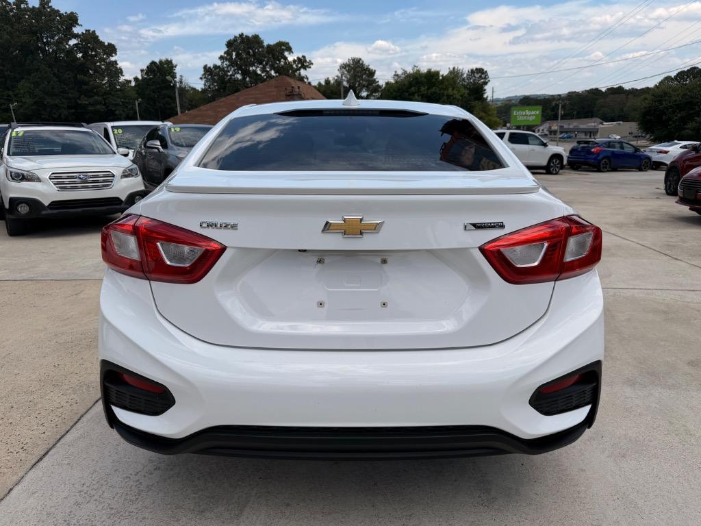2016 Chevrolet Cruze - $4,950