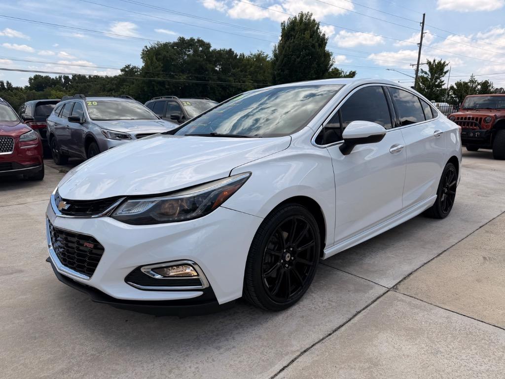2016 Chevrolet Cruze - $4,950
