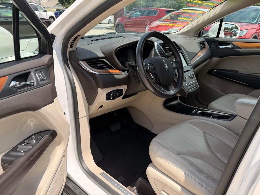 2017 Lincoln MKC - $12,950