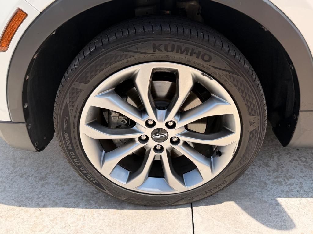 2017 Lincoln MKC - $12,950
