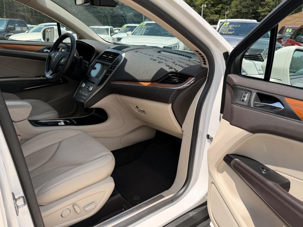 2017 Lincoln MKC - $12,950