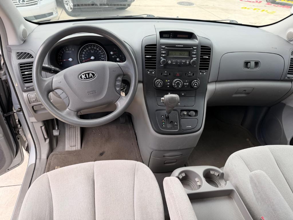 2007 Kia Sedona - $2,950