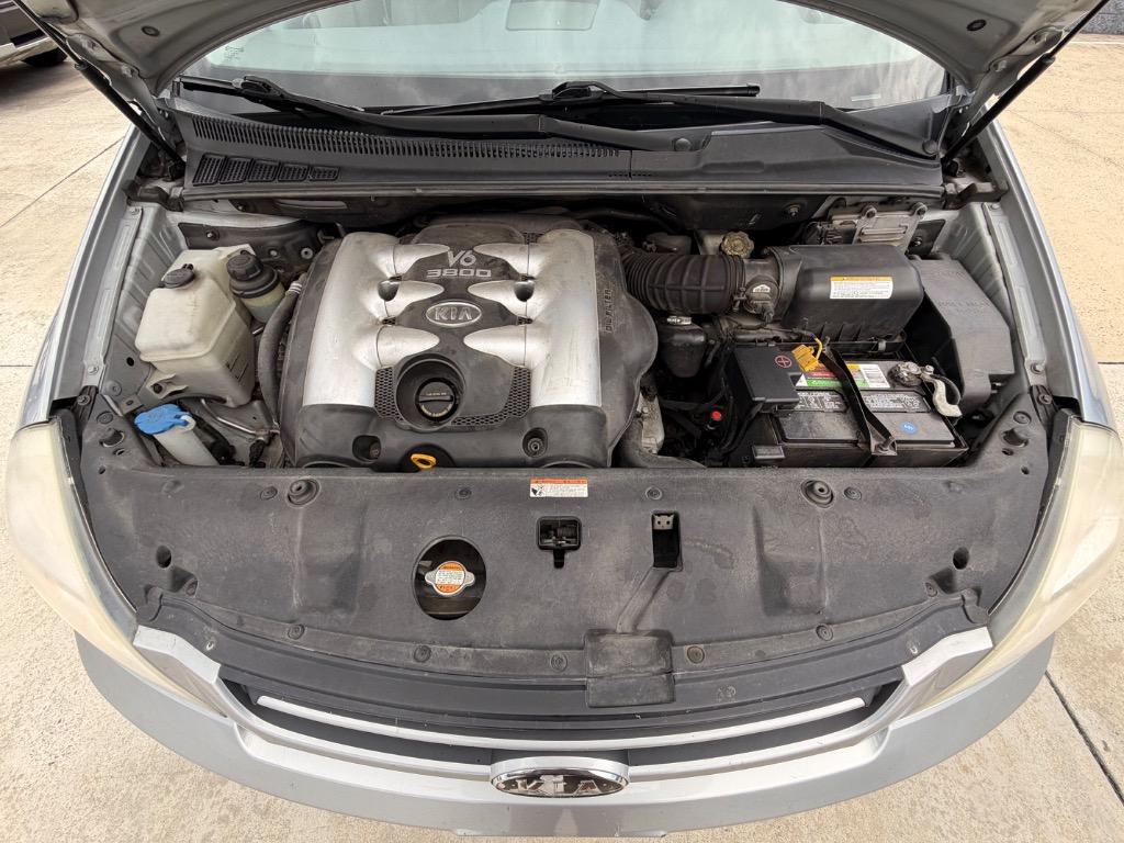 2007 Kia Sedona - $2,950