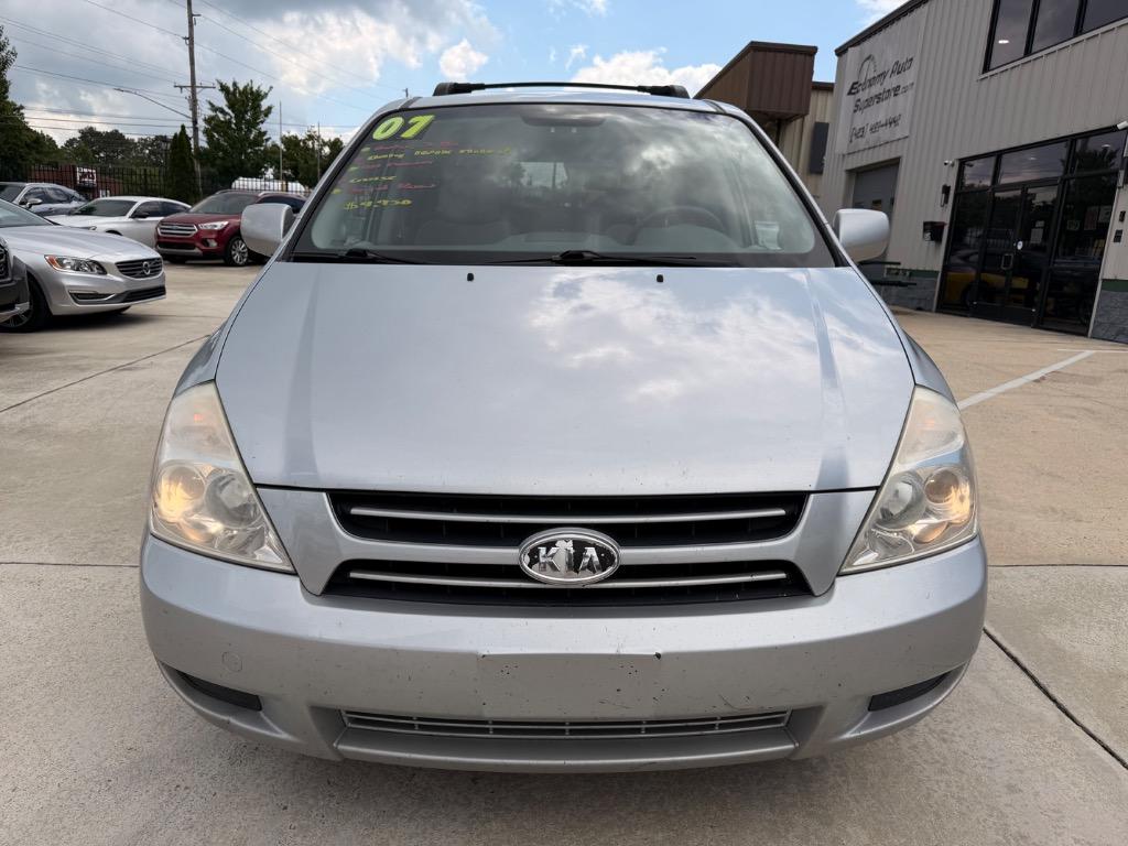 2007 Kia Sedona - $2,950