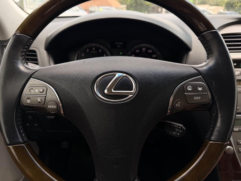 2011 Lexus ES - $11,950
