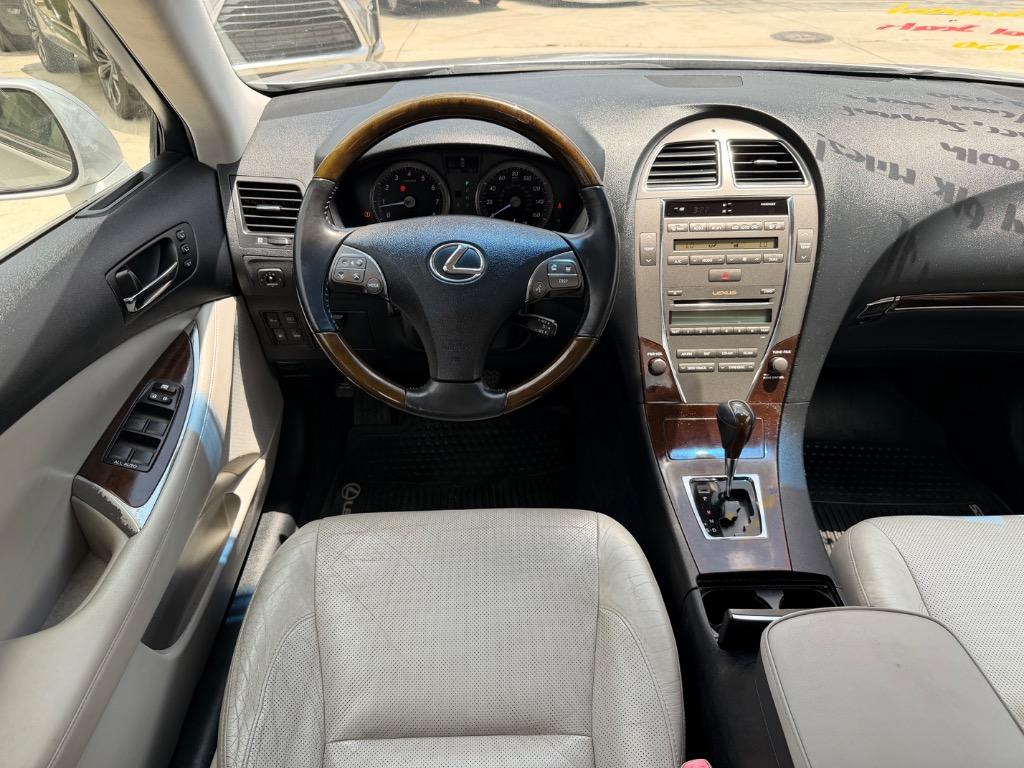 2011 Lexus ES - $11,950