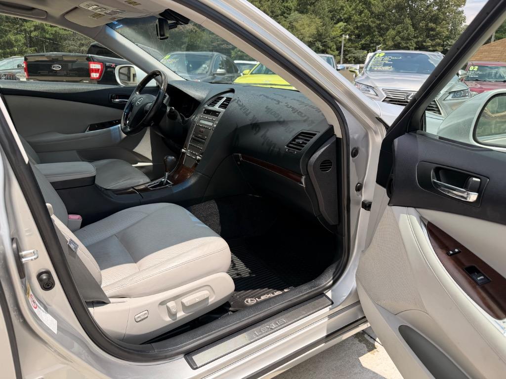 2011 Lexus ES - $11,950