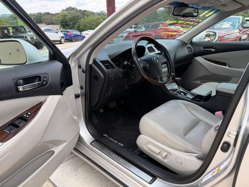 2011 Lexus ES - $11,950