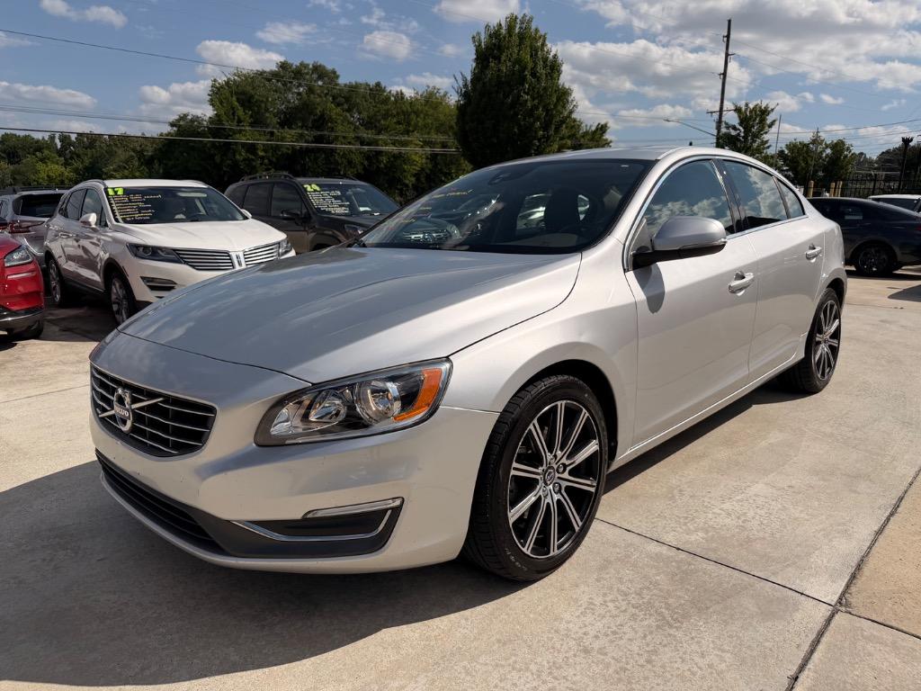 2018 Volvo S60 - $8,950