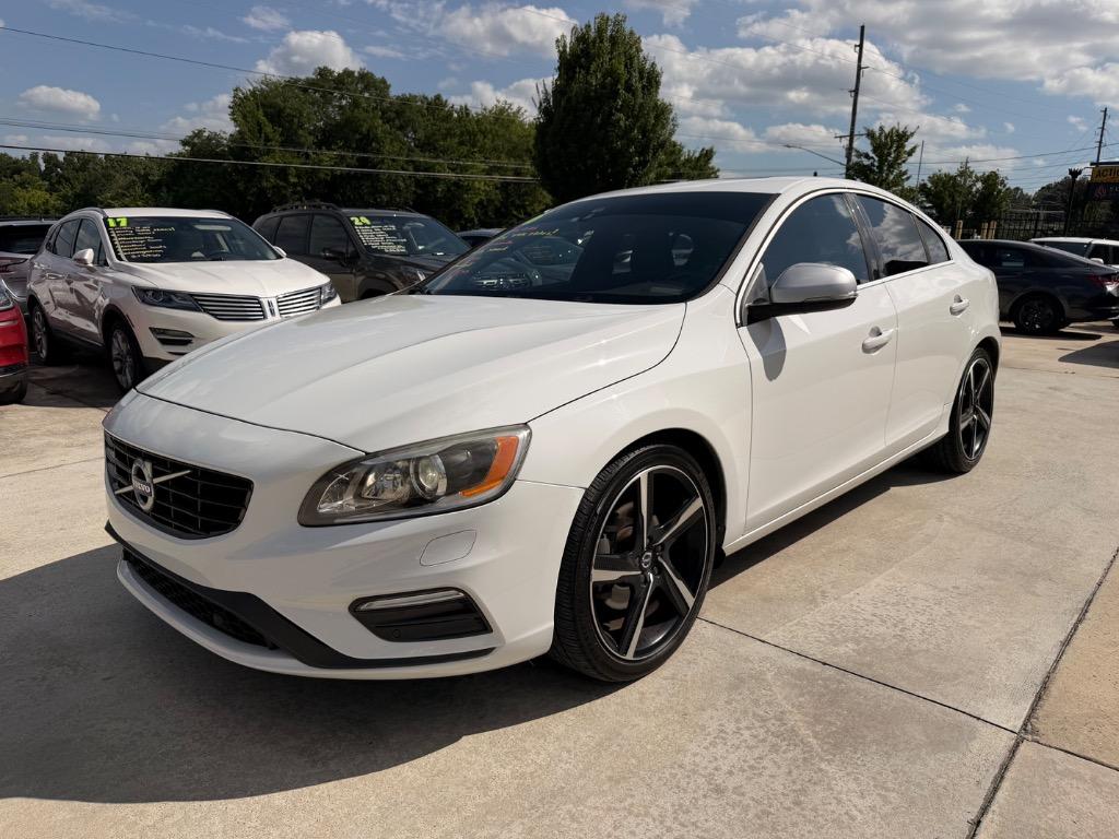 2016 Volvo S60 - $8,950