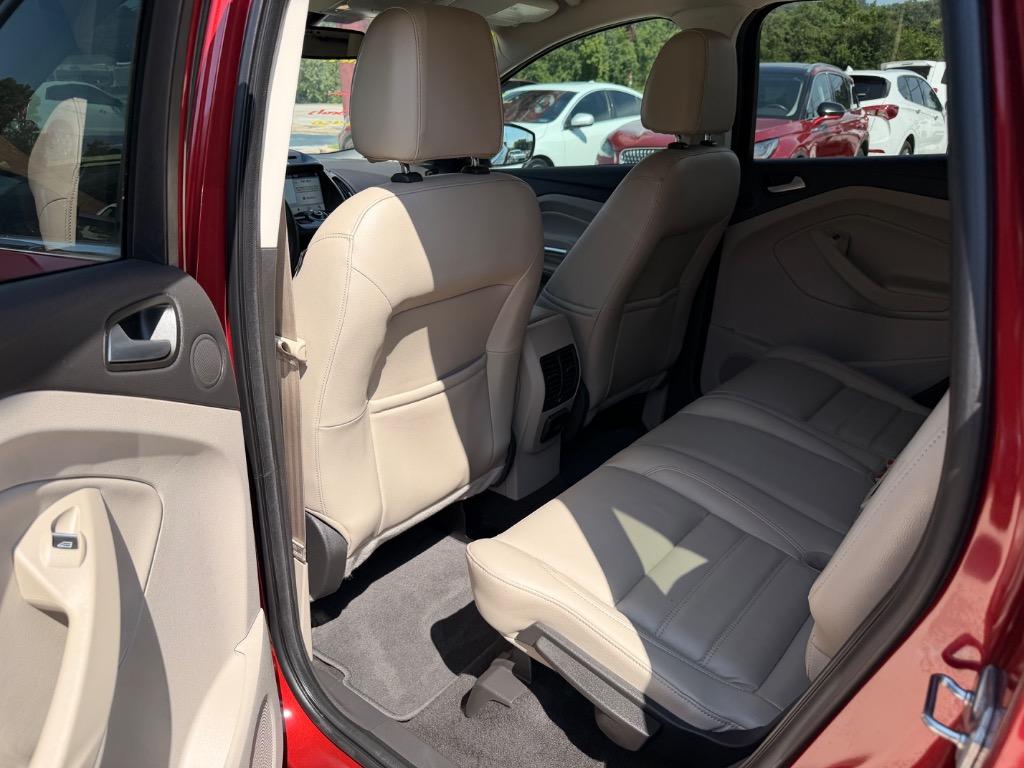 2017 Ford Escape - $13,950