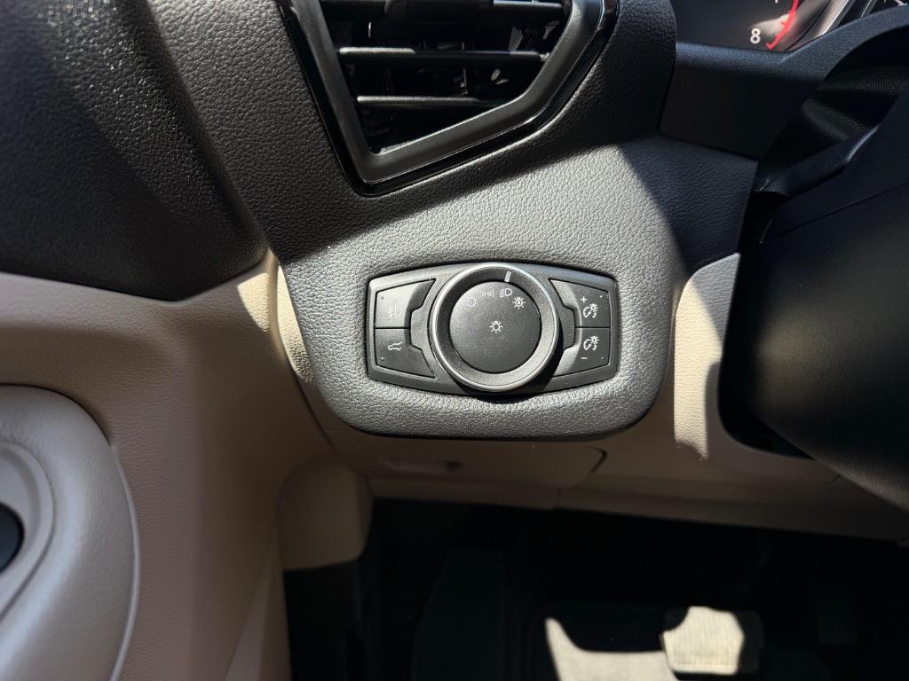 2017 Ford Escape - $13,950