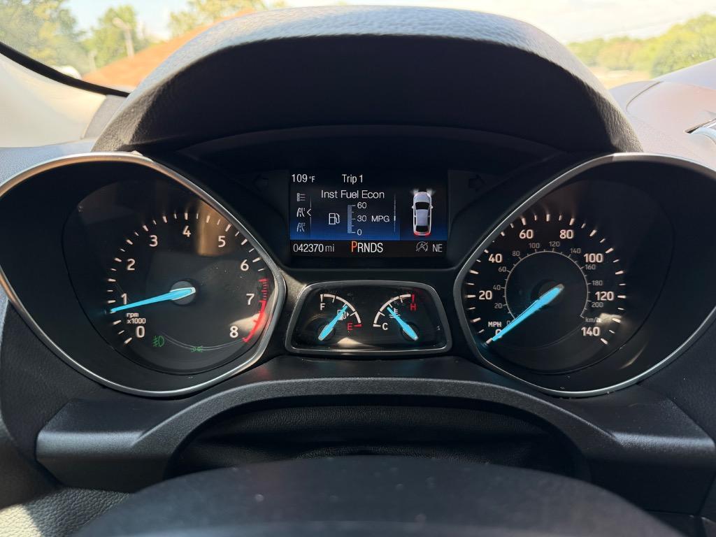 2017 Ford Escape - $13,950