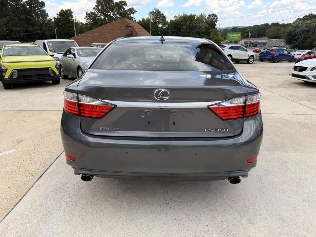2014 Lexus ES - $16,950