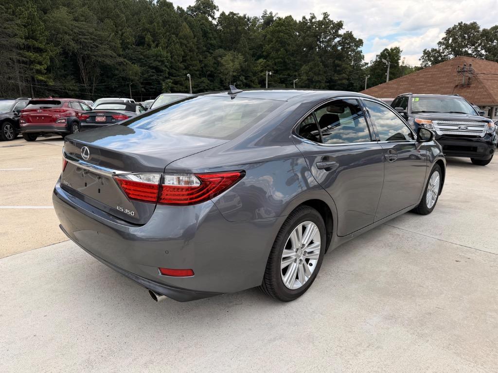 2014 Lexus ES - $16,950
