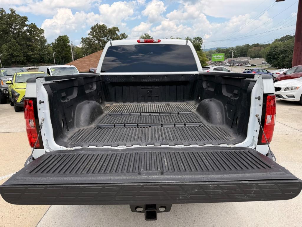 2014 Chevrolet Silverado - $27,950