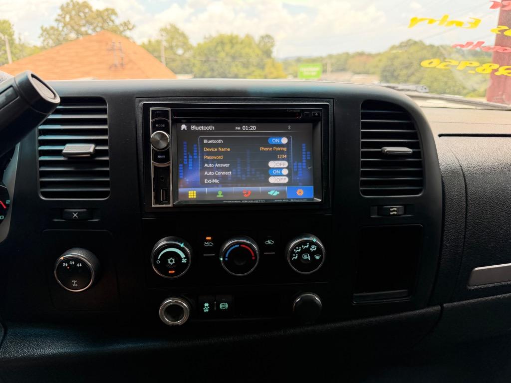 2014 Chevrolet Silverado - $27,950