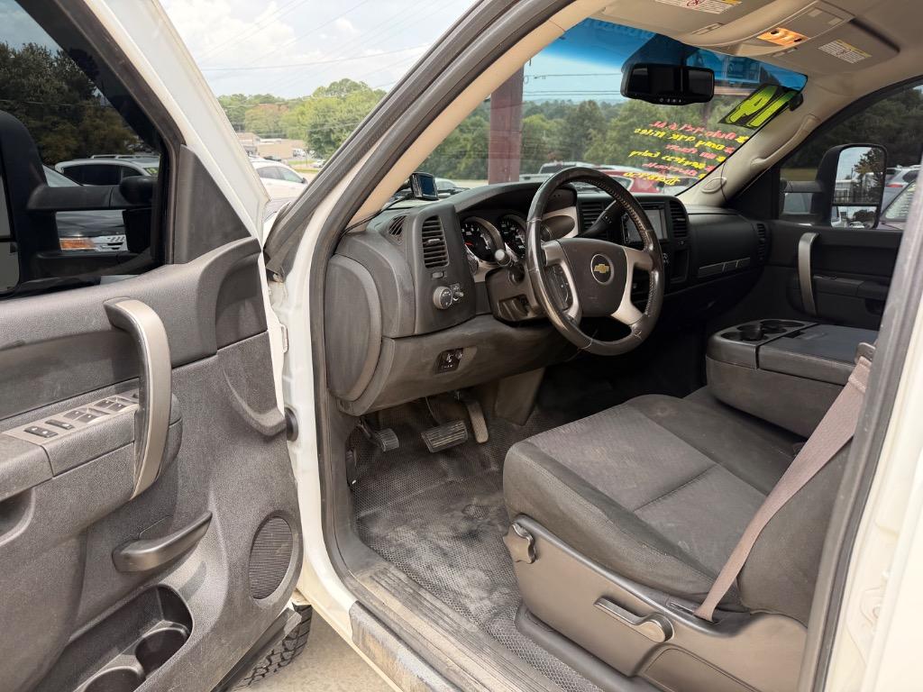 2014 Chevrolet Silverado - $27,950