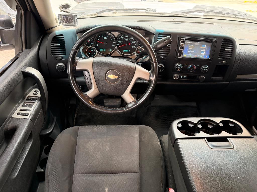2014 Chevrolet Silverado - $27,950