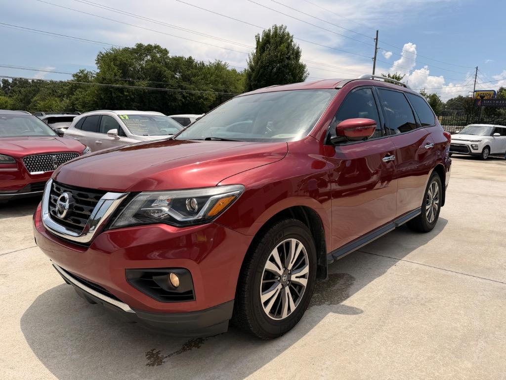 2017 Nissan Pathfinder - $9,950