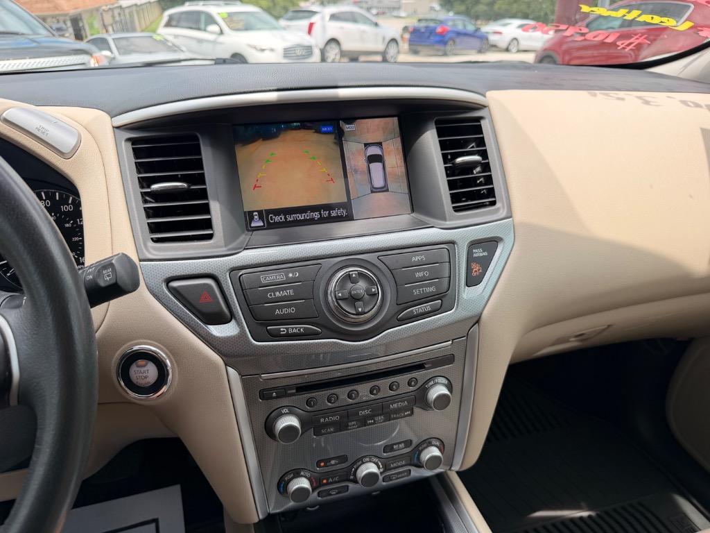 2017 Nissan Pathfinder - $9,950