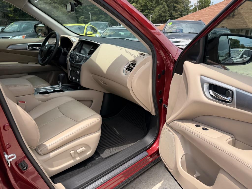 2017 Nissan Pathfinder - $9,950