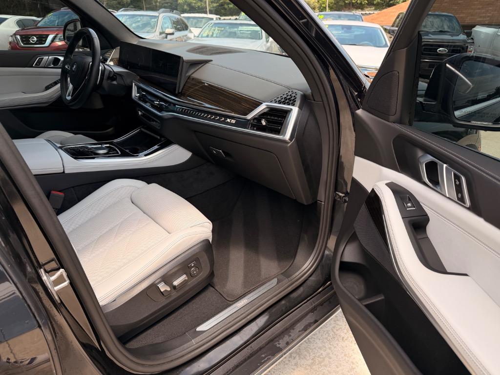 2025 BMW X5 - $52,950