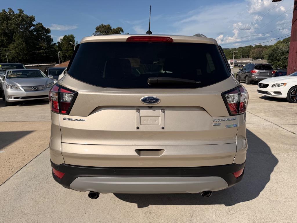 2017 Ford Escape - $10,950