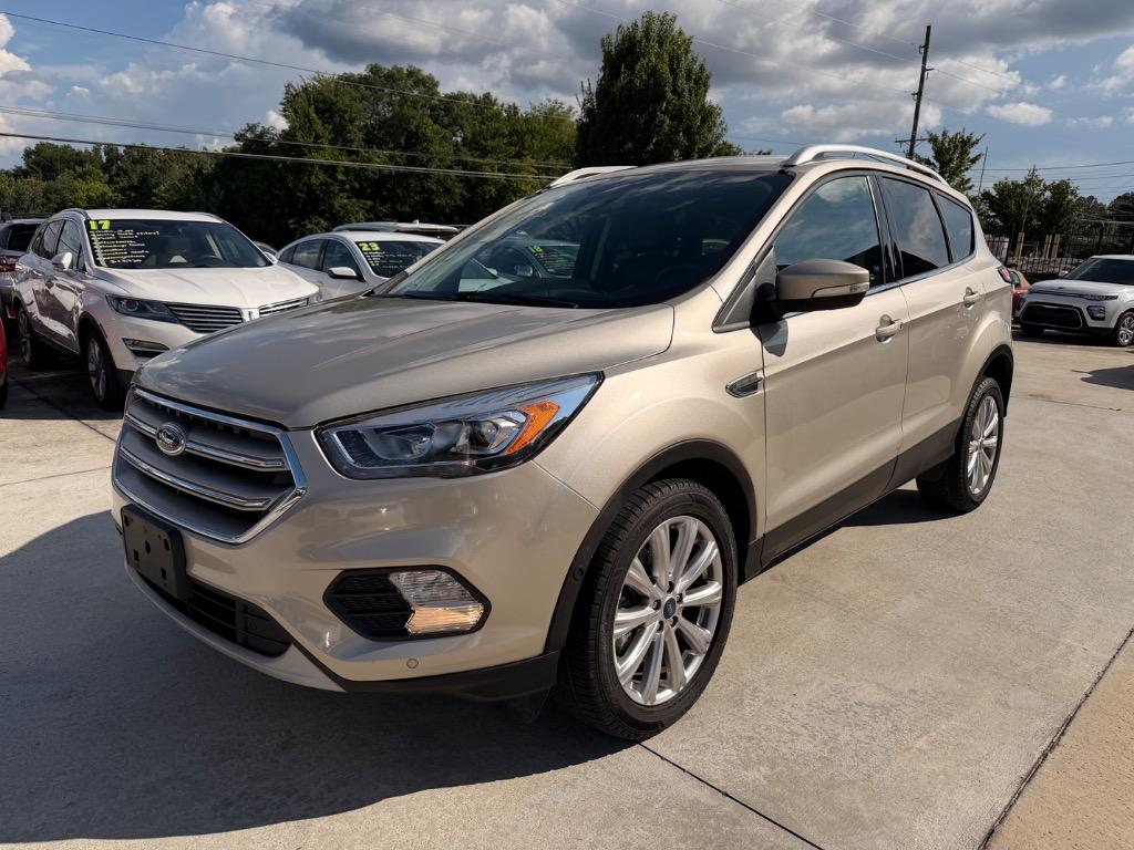 2017 Ford Escape - $10,950