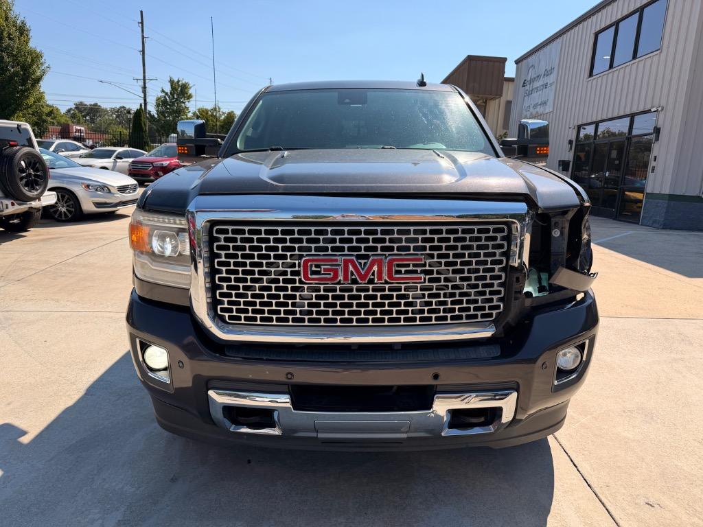 2015 GMC Sierra - $28,950