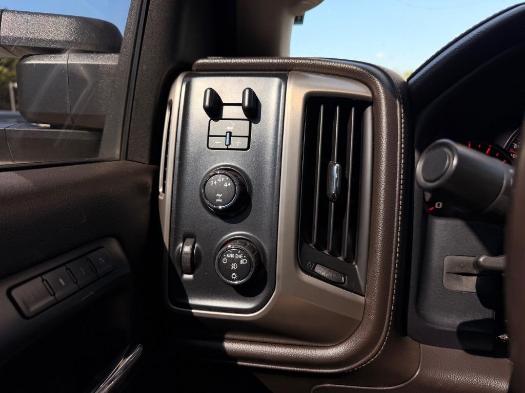 2015 GMC Sierra - $28,950