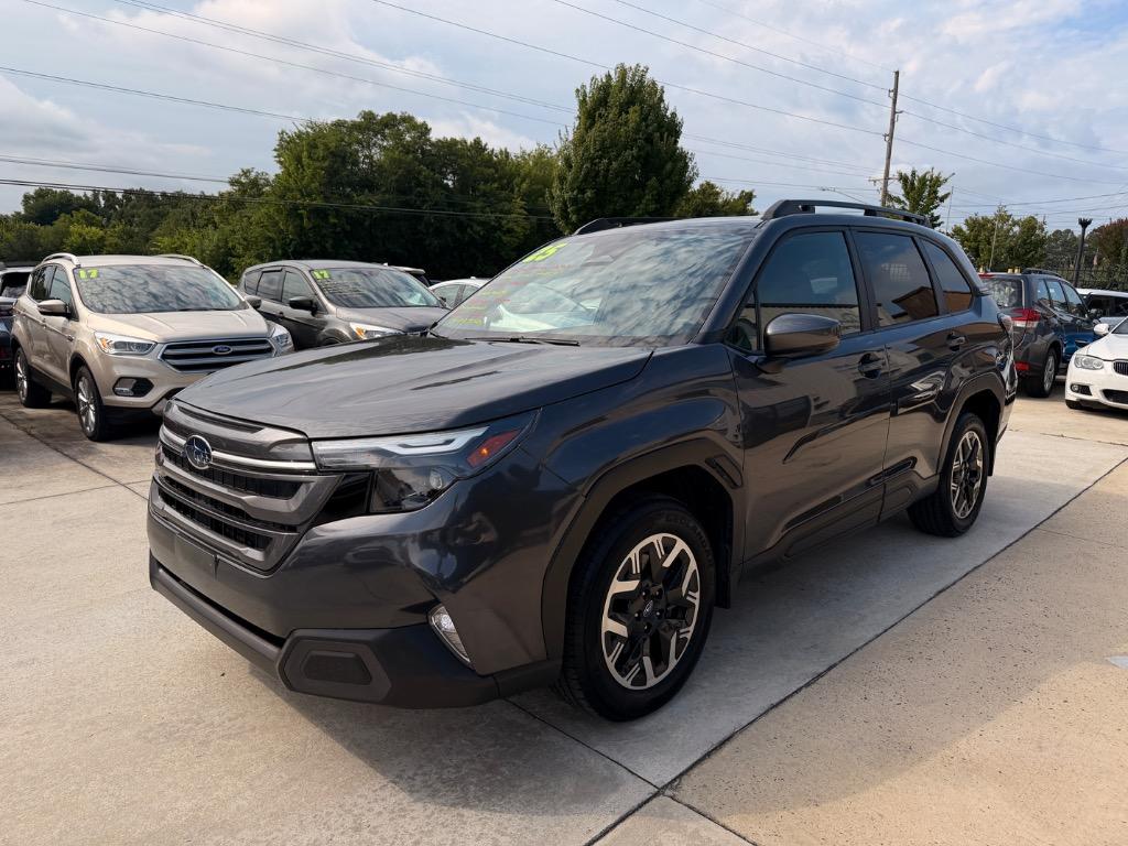 2025 Subaru Forester - $21,950