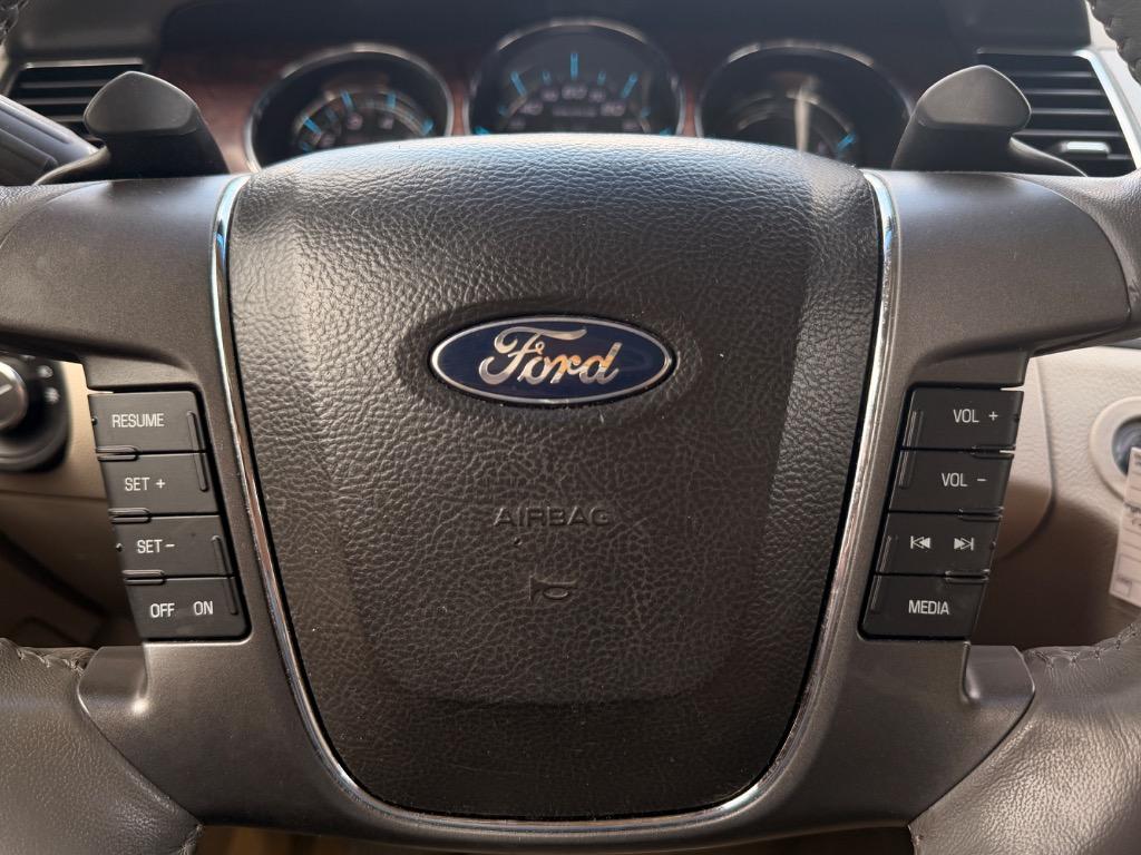 2011 Ford Taurus - $7,950